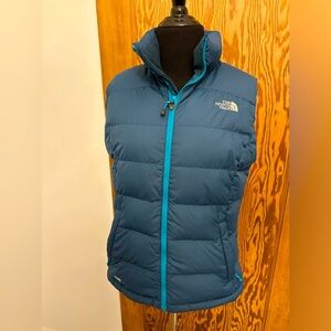 Women’s The North Face vest size small blue/teal